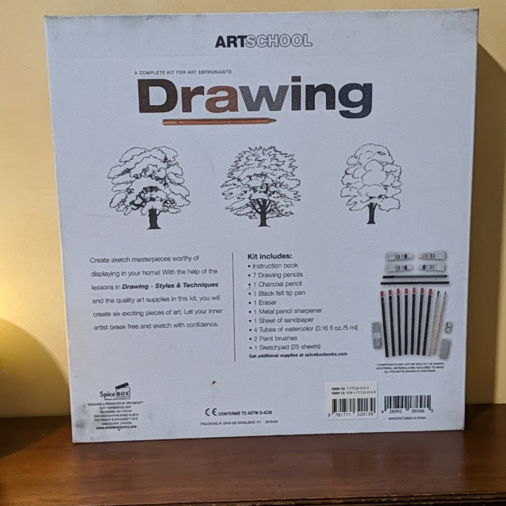 Drawing set - Picture 2 of 4